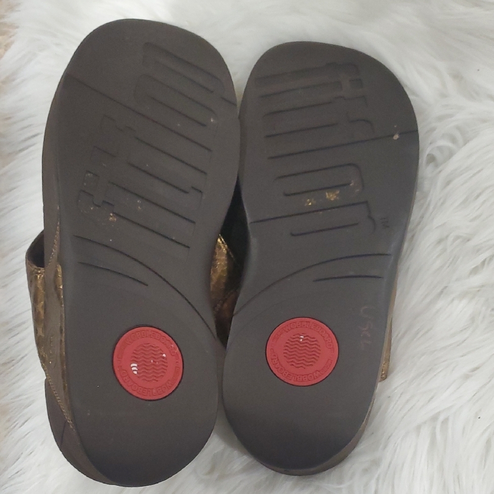 Fitflop Rose Gold Textured Sandals with Contoured Footbed Size 10 - Picture 7 of 10